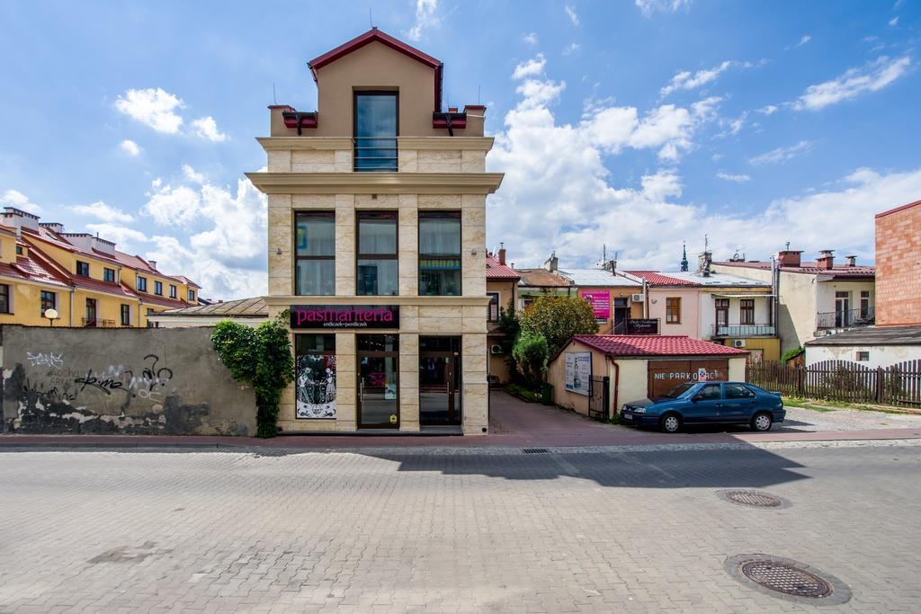 Apart Madryt Тарнобжег Екстер'єр фото